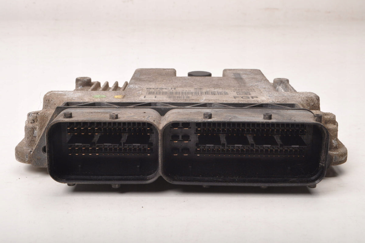 OPEL C III 1.9 CDTI 120KM COMPUTER ENGINE DRIVER 55189629