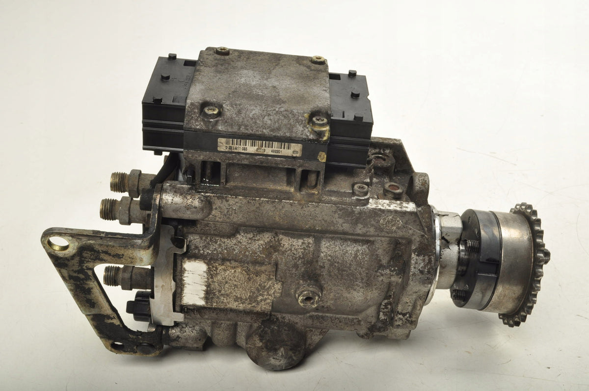 OPEL C III 2.0 DTI 16V 101KM INJECTION PUMP 55352865 0470504223