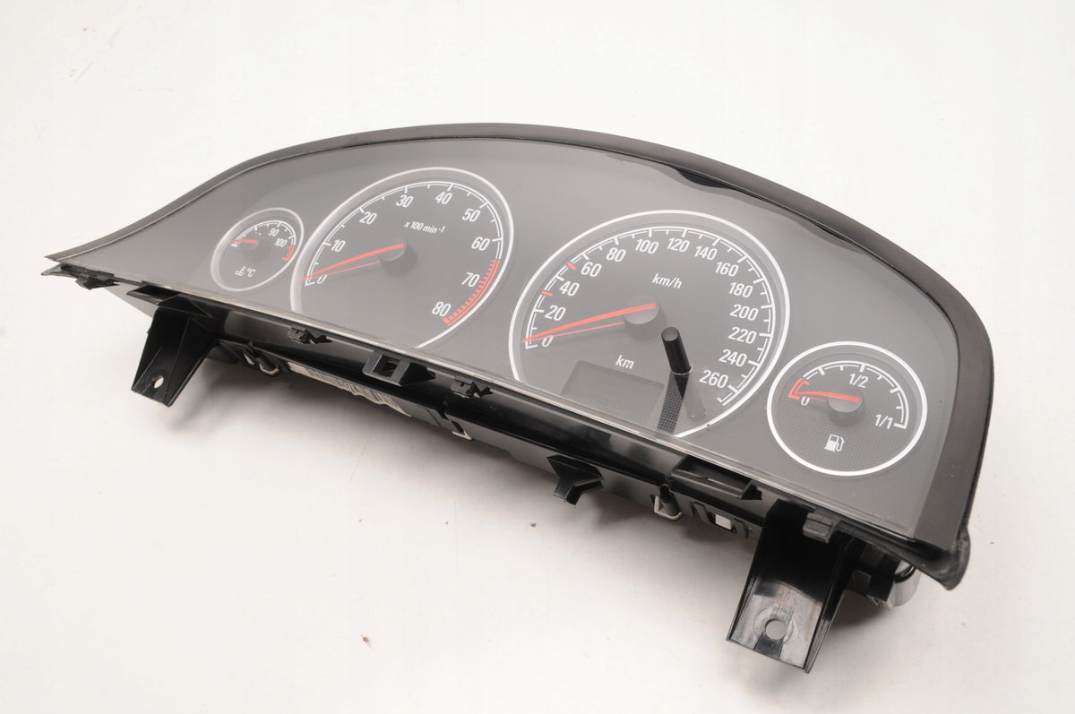 OPEL C III 2.2 16V 155 KM COUNTER CLOCKS LIFT EU 13193084PB