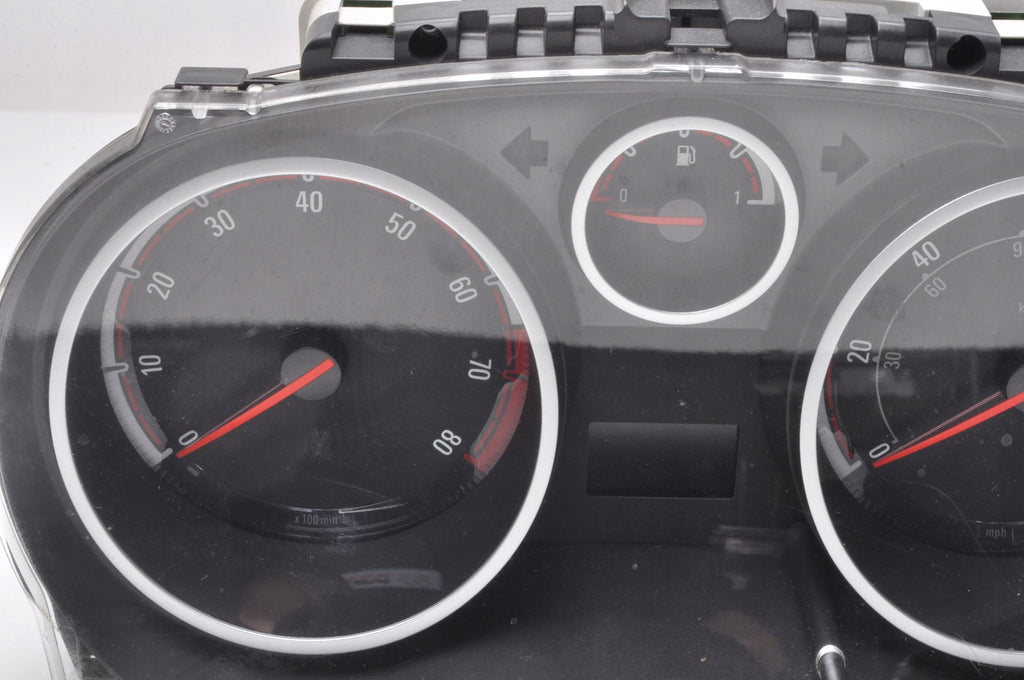 OPEL CORSA D 1.2 16V 80KM COUNTER CLOCKS UK P0013285384 13285384