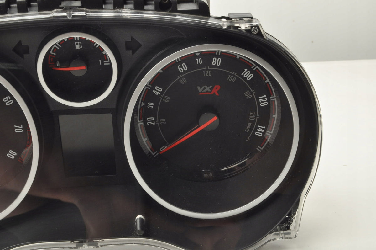 OPEL CORSA D 1.6 16V Turbo 192HP COUNTER CLOCKS UK P0013264251 VXR