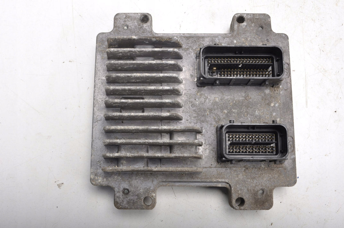 OPEL CORSA D COMPUTER ENGINE DRIVER 55576683
