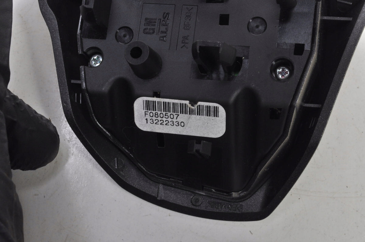 OPEL CORSA D STEERING WHEEL BUTTONS 13222330