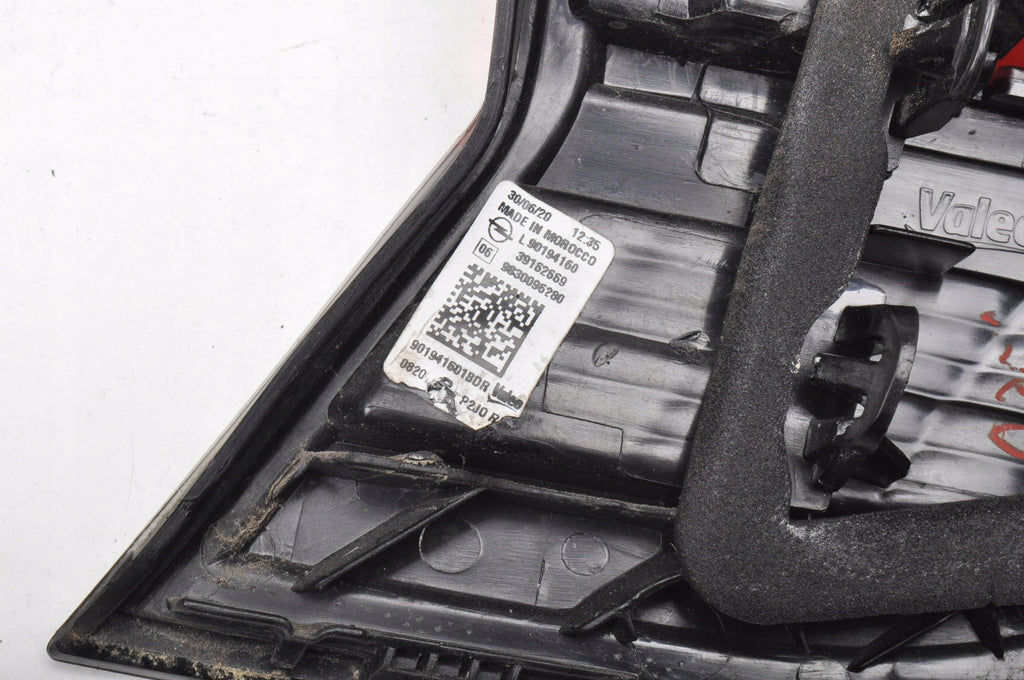 OPEL CORSA F LAMP RIGHT REAR FLAP 39162669