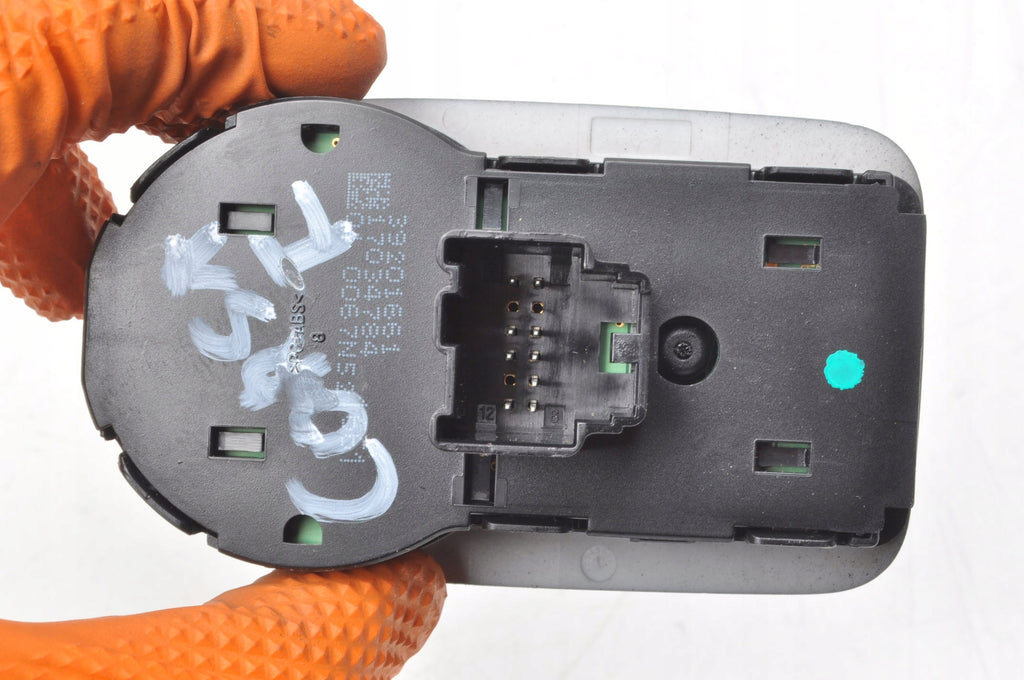 OPEL CORSA F LIGHT SWITCH 39201661 UK