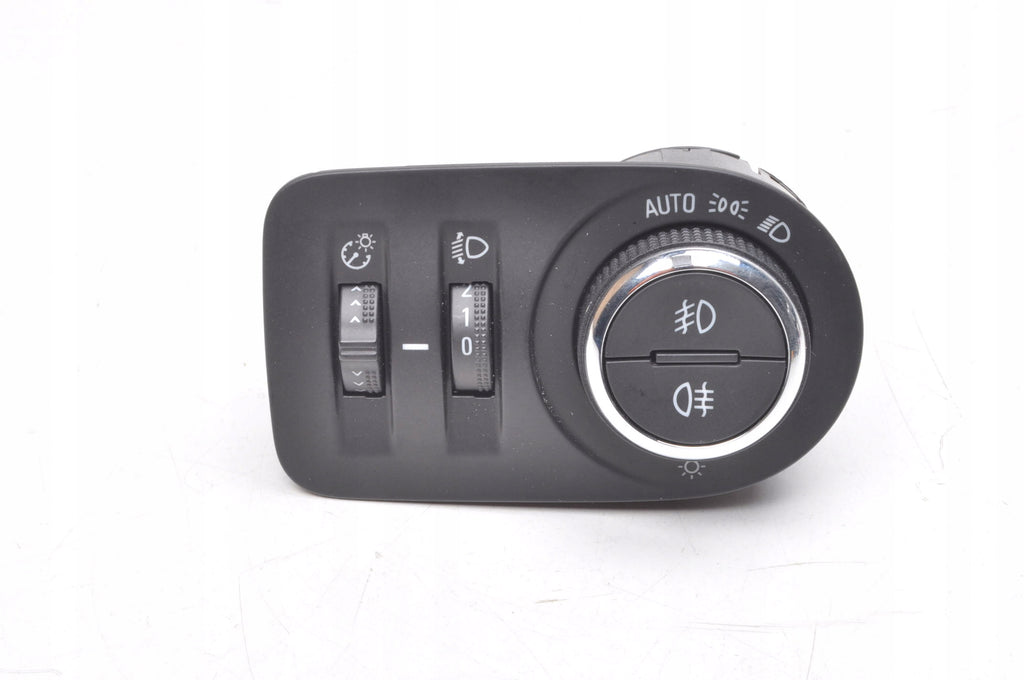 OPEL CORSA F LIGHT SWITCH 39201661 UK