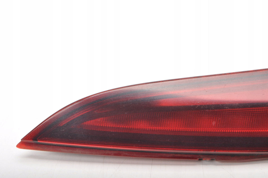 OPEL INSIGNIA A LIFT LAMP RIGHT REAR FLAP HB 23135916