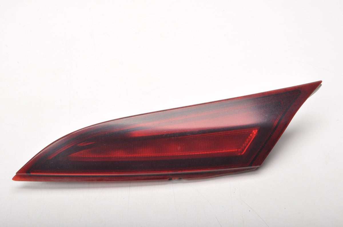 OPEL INSIGNIA A LIFT LAMP RIGHT REAR FLAP HB 23135916
