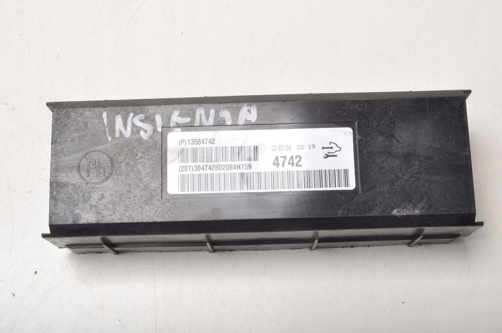 OPEL INSIGNIA AND AIR CONDITIONING CONTROLLER 13584742