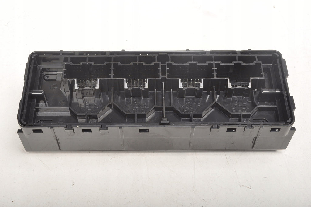 OPEL INSIGNIA AND AIR CONDITIONING CONTROLLER 13591960 LIFT