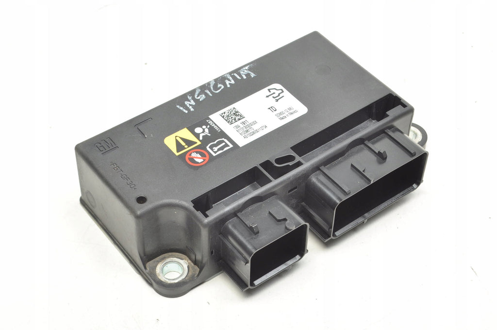 OPEL INSIGNIA AND AIRBAG SENSOR 13591911