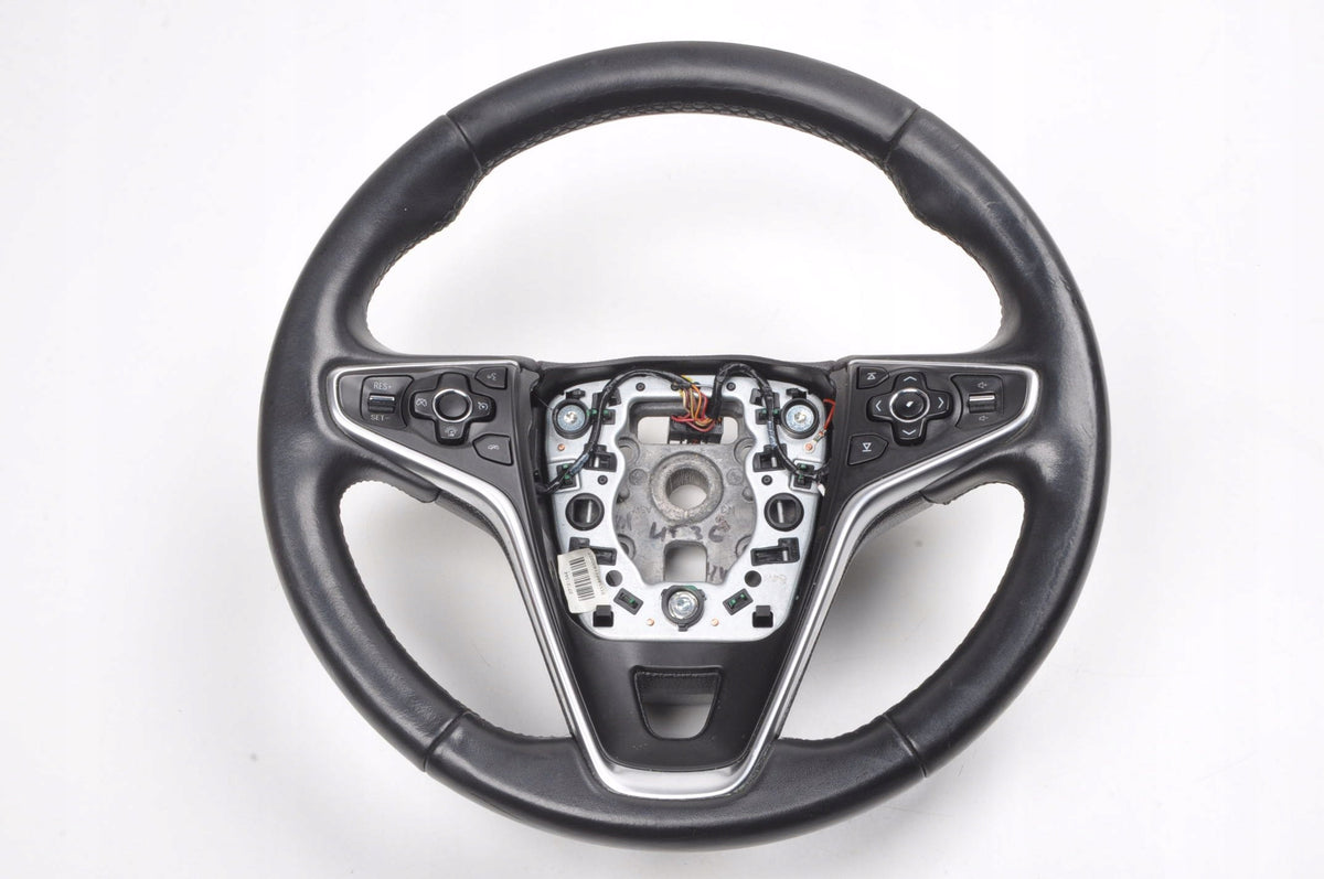 OPEL INSIGNIA AND MULTIFUNCTION LEATHER STEERING WHEEL