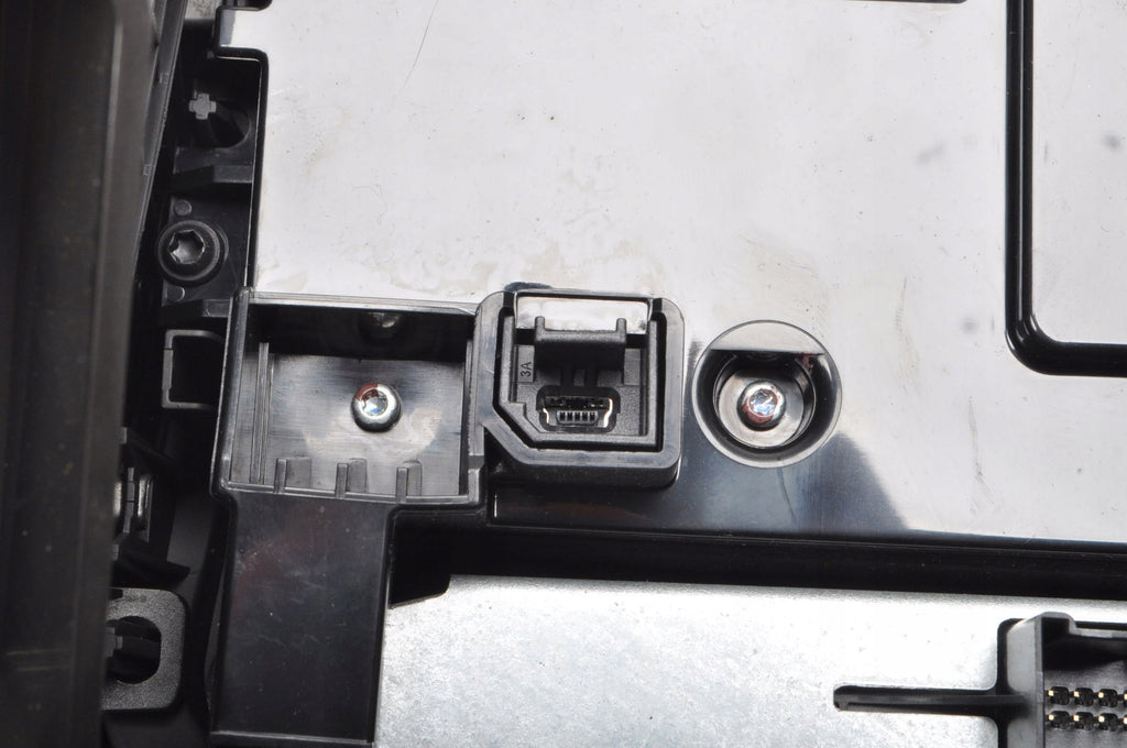 OPEL INSIGNIA AND RADIO PANEL RADIO 90802613 LIFT