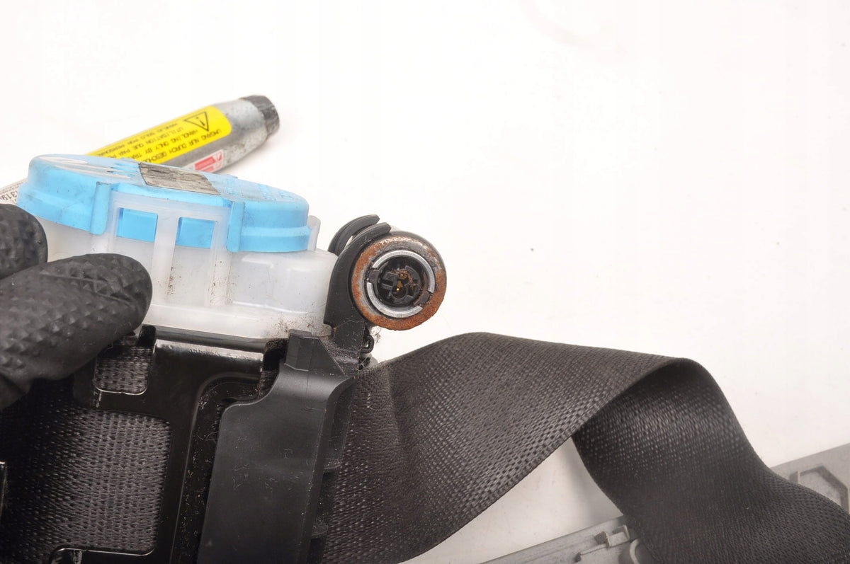 OPEL INSIGNIA AND SEAT BELT LEFT FRONT LIFT 20951974