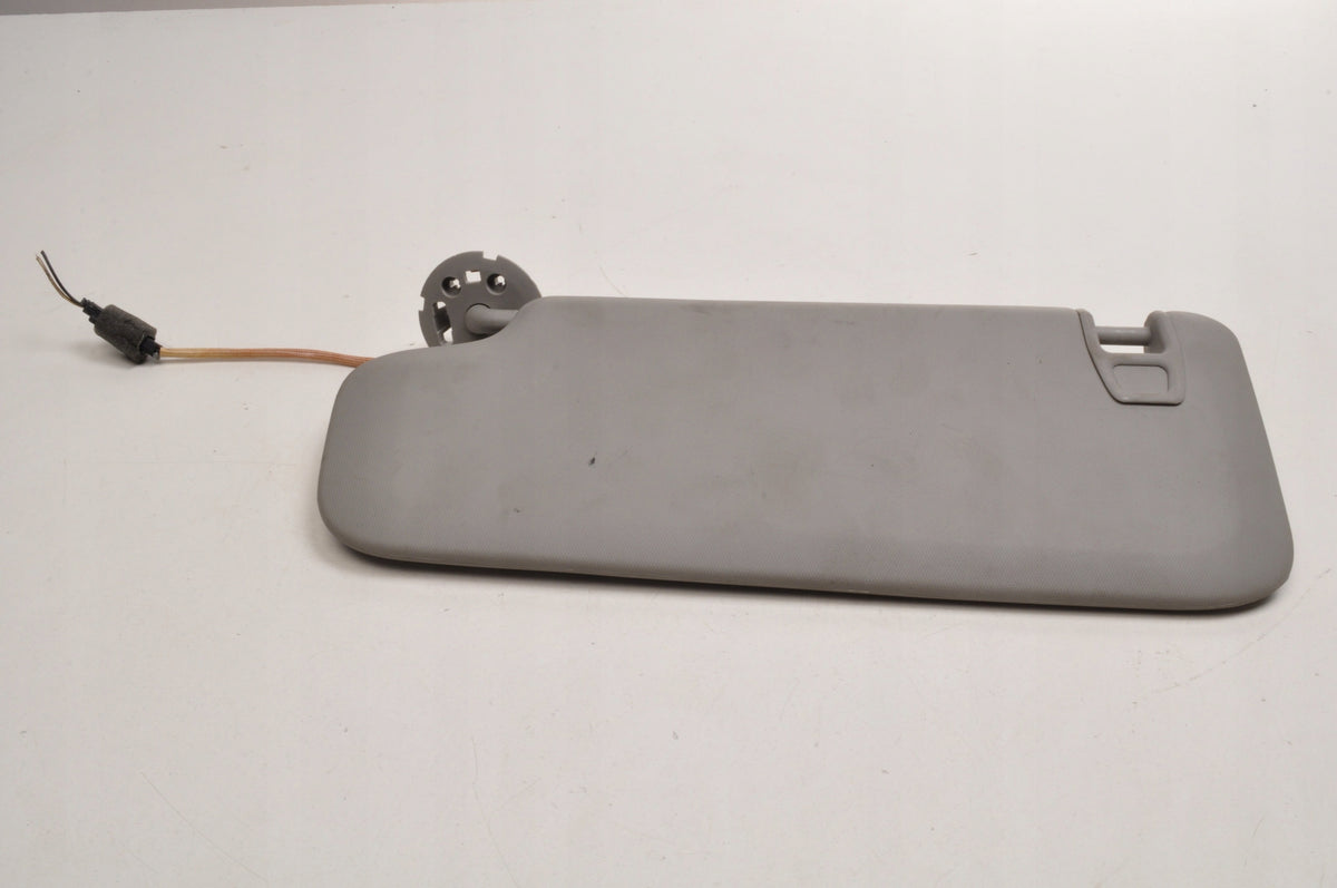 OPEL INSIGNIA AND SUNFLOWER COVER RIGHT