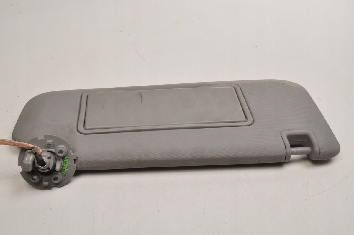 OPEL INSIGNIA AND SUNFLOWER COVER RIGHT