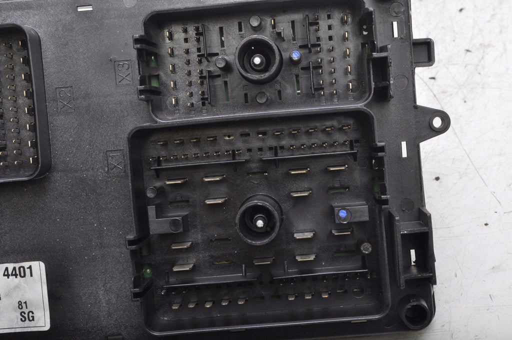 OPEL INSIGNIA FUSE BOX 13345493