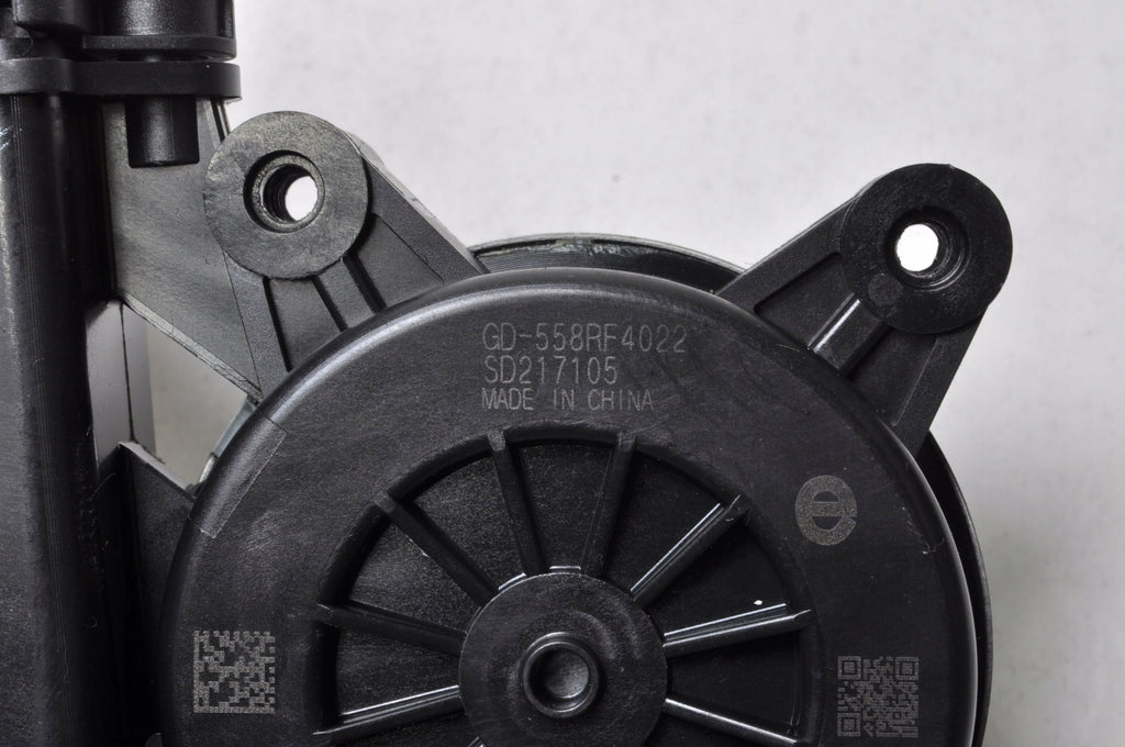 OPEL INSIGNIA II B WINDSCREEN MOTOR 558RF4022 HB