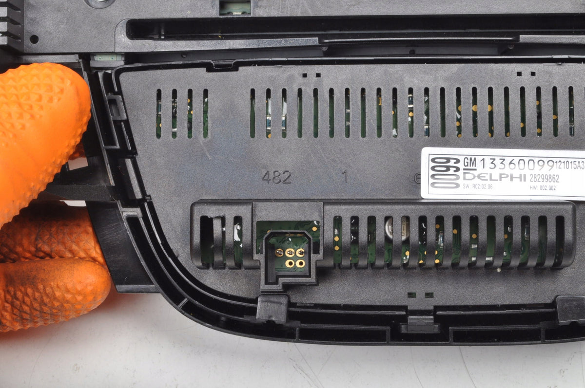 OPEL MERIVA II B CENTRAL RADIO CONTROL PANEL 13362776 13360099