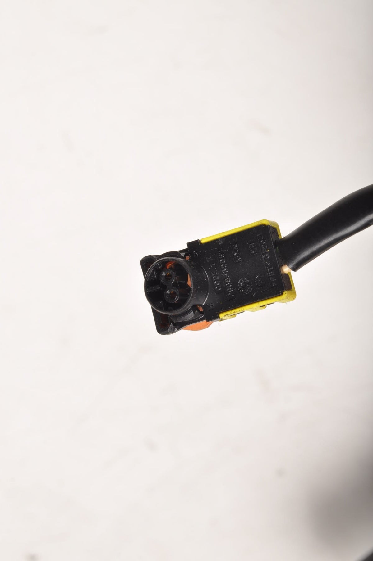 OPEL MOCHA AND COMBINED SWITCH 95384289