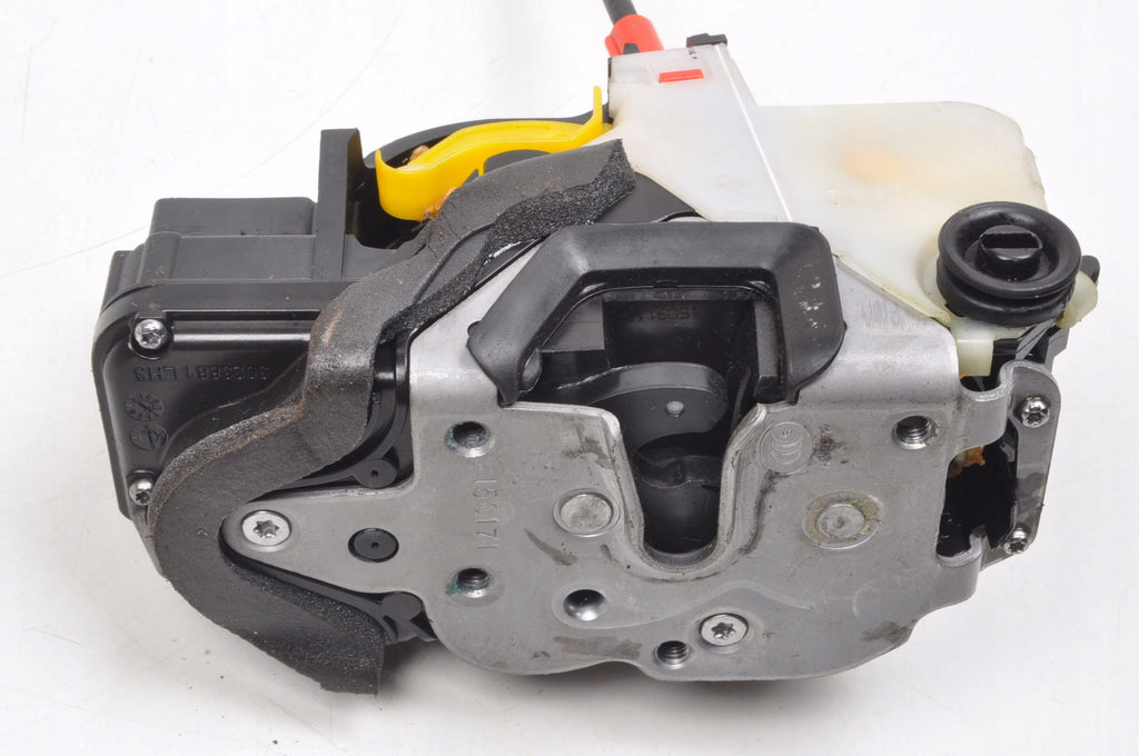 OPEL MOCHA AND DOOR LOCK RIGHT REAR 13579548 6 PIN SUV