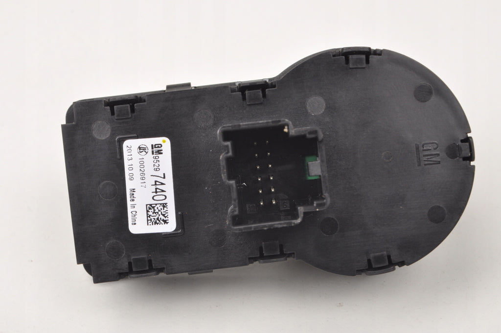 OPEL MOCHA AND LIGHT SWITCH 95297440