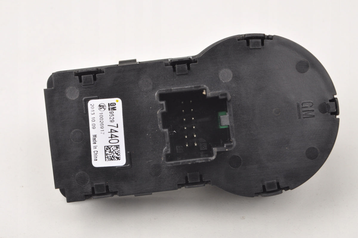 OPEL MOCHA AND LIGHT SWITCH 95297440