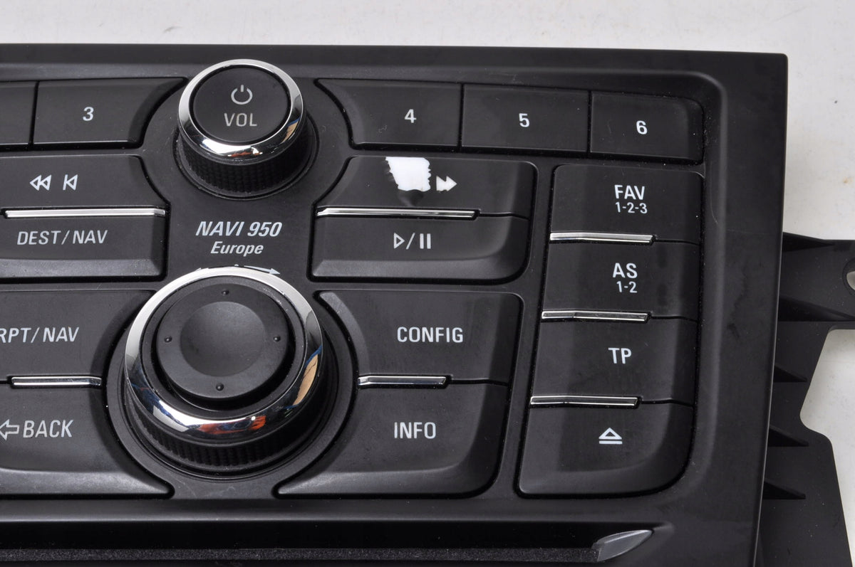OPEL MOCHA AND RADIO PANEL 95352486 13429880