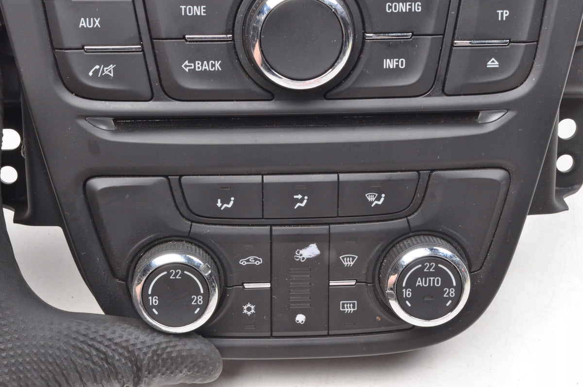 OPEL MOCHA AND RADIO PANEL RADIO 95363963