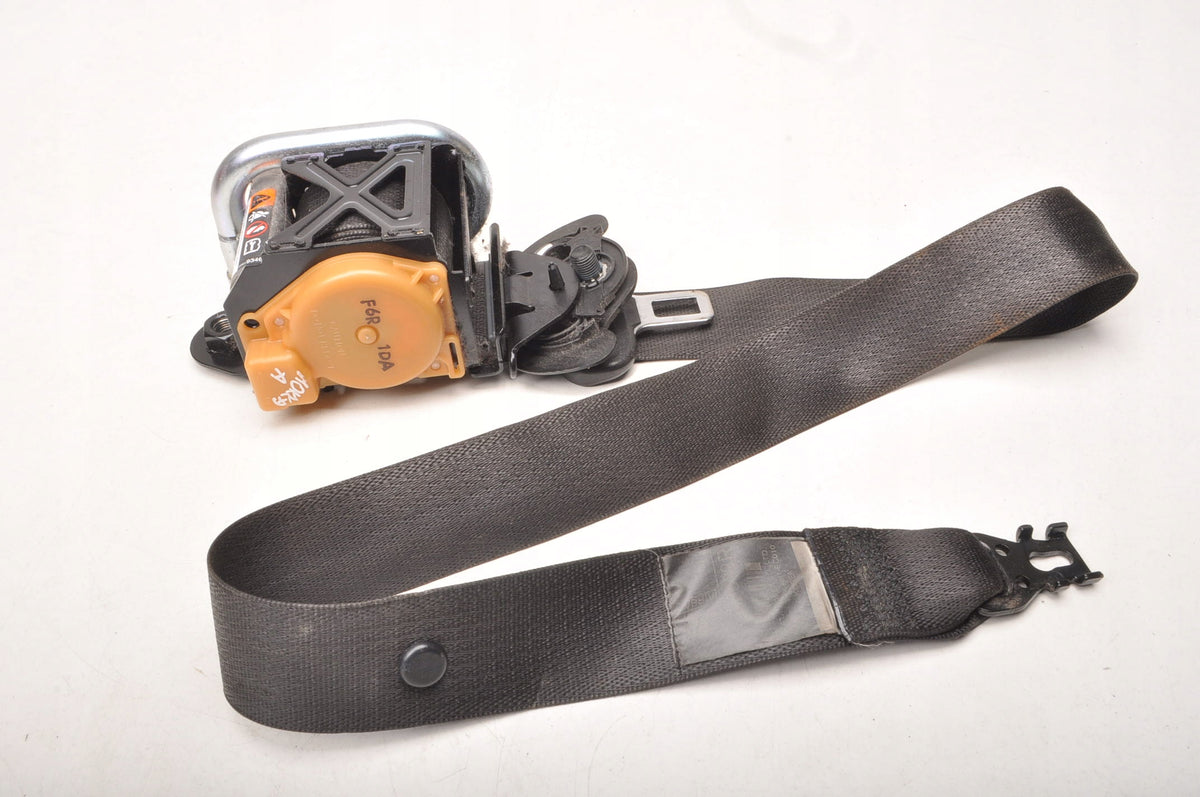 OPEL MOCHA AND SEAT BELT RIGHT FRONT 42353692