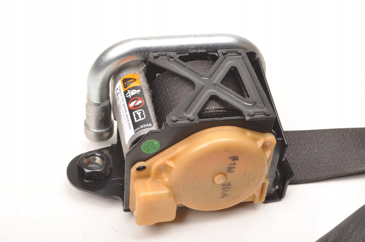 OPEL MOCHA AND SEAT BELT RIGHT FRONT 95403054