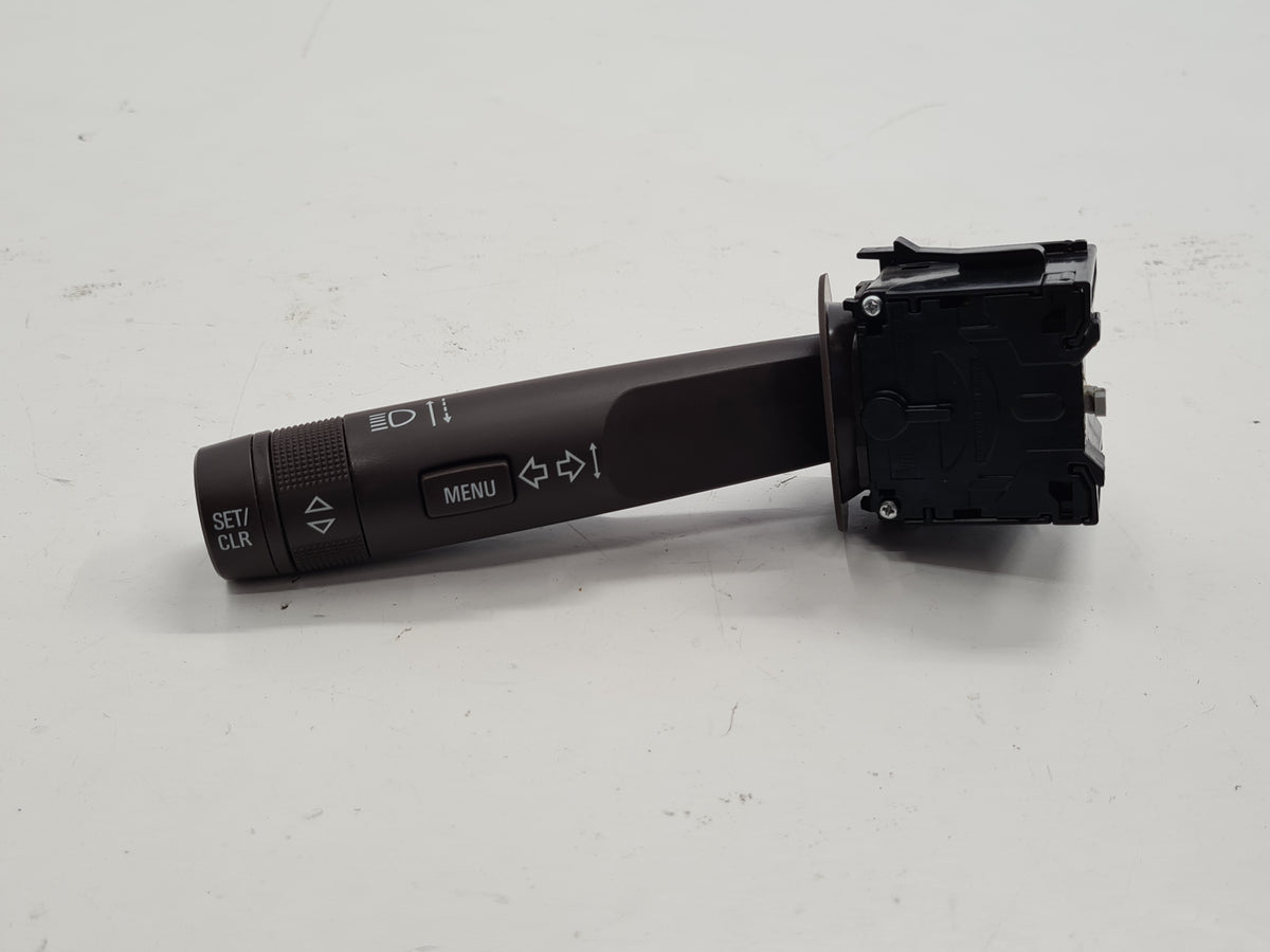 OPEL MOCHA AND TURN SIGNAL SWITCH HANDLE BROWN 95940385