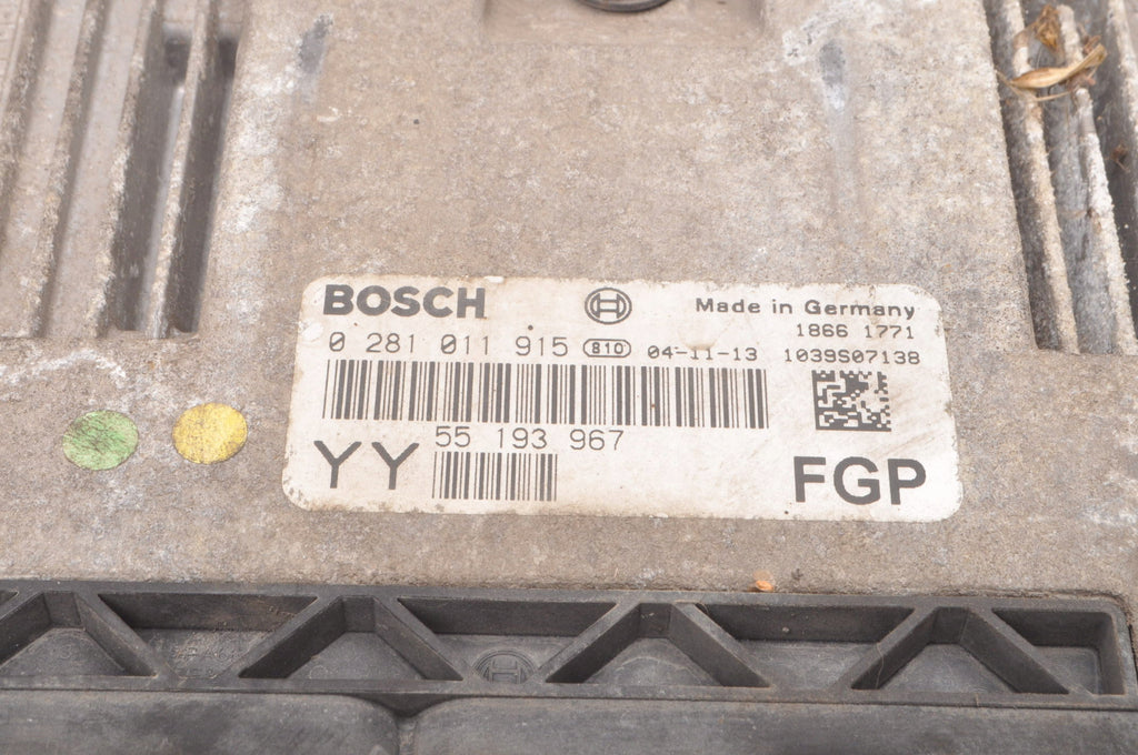 OPEL SIGNUM 1.9 CDTI 120 KM COMPUTER ENGINE CONTROLLER 55193967