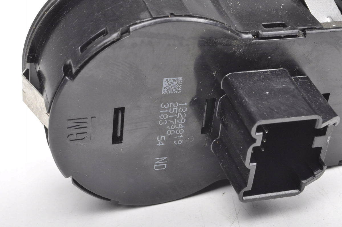 OPEL ZAFIRA C III LIGHT SWITCH 13294819