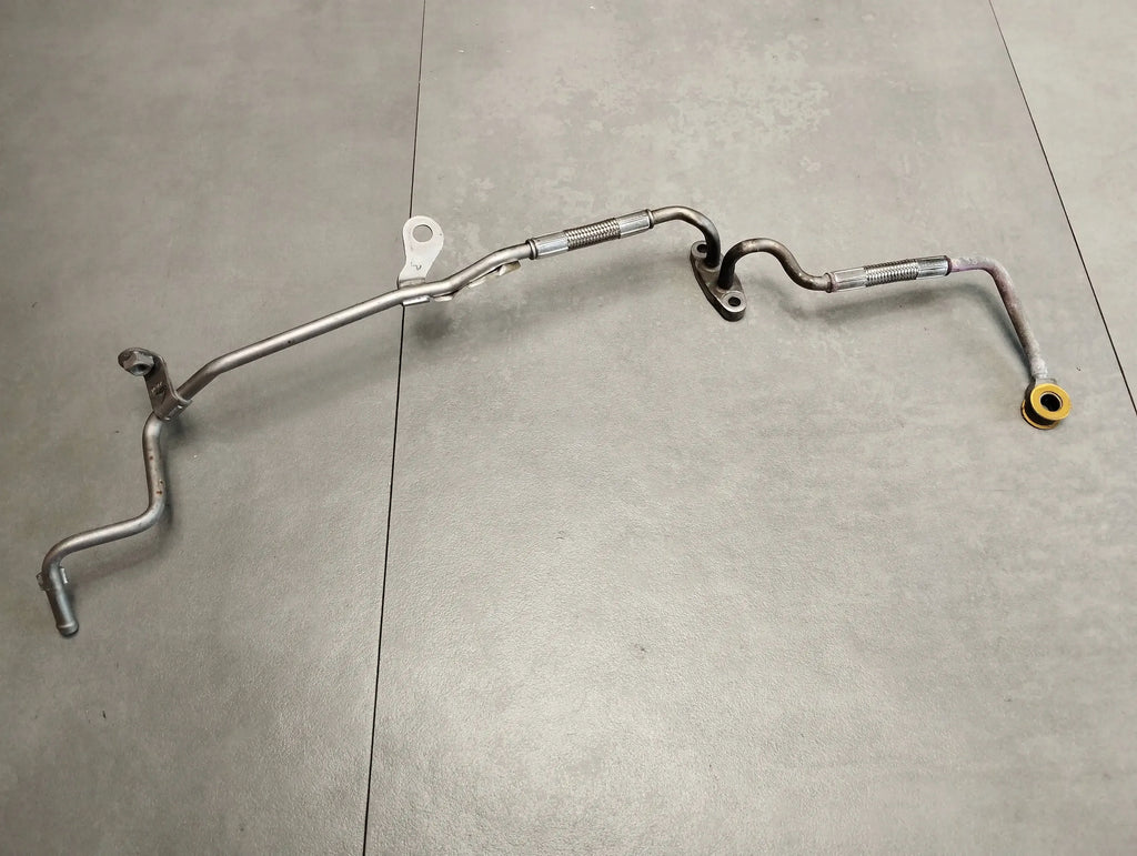 Opel Astra K 1.6 cdti oil pipe 55489138
