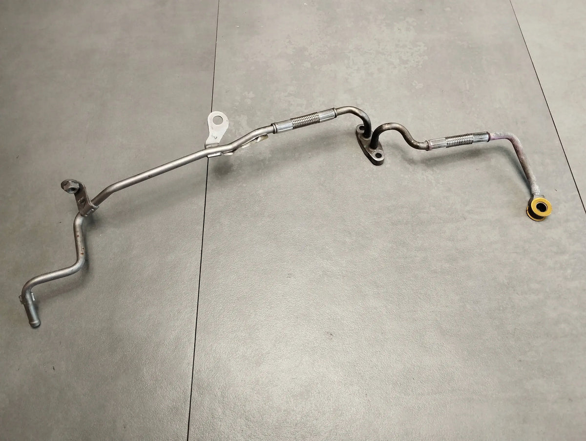Opel Astra K 1.6 cdti oil pipe 55489138