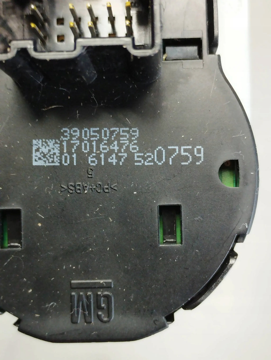 Opel Astra K LIGHT SWITCH 39050759