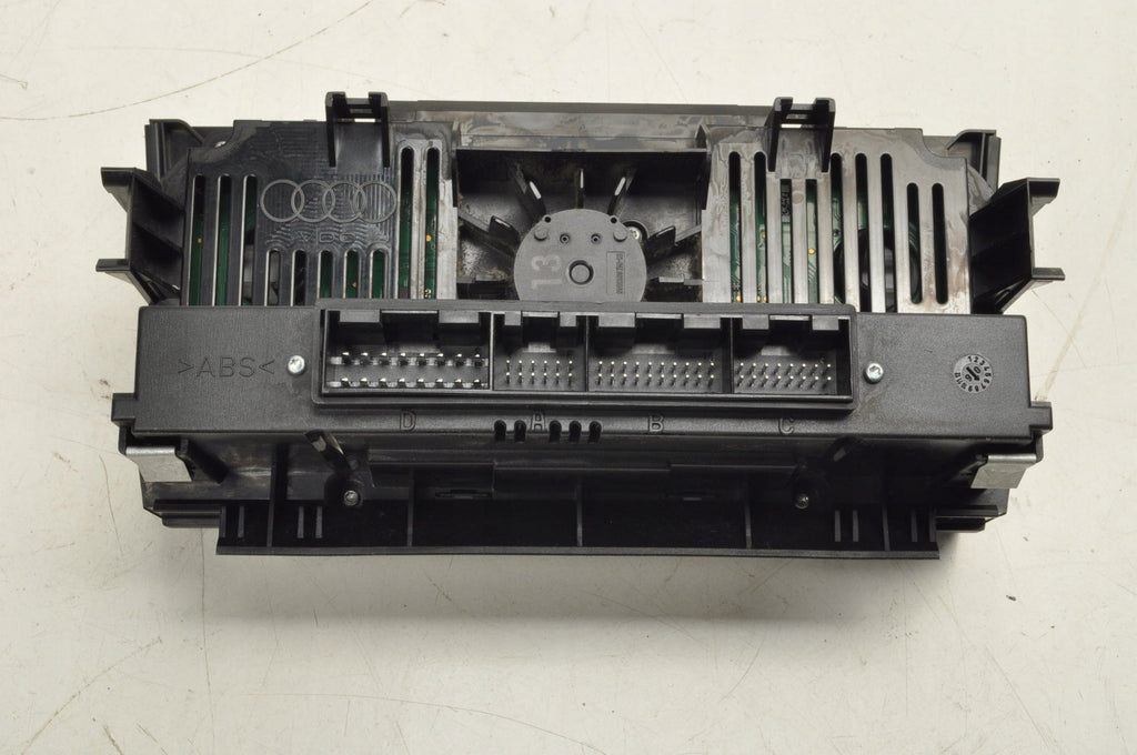 PANEL AIR CONDITIONING SWITCH AUDI A3 8P 8P0820043P