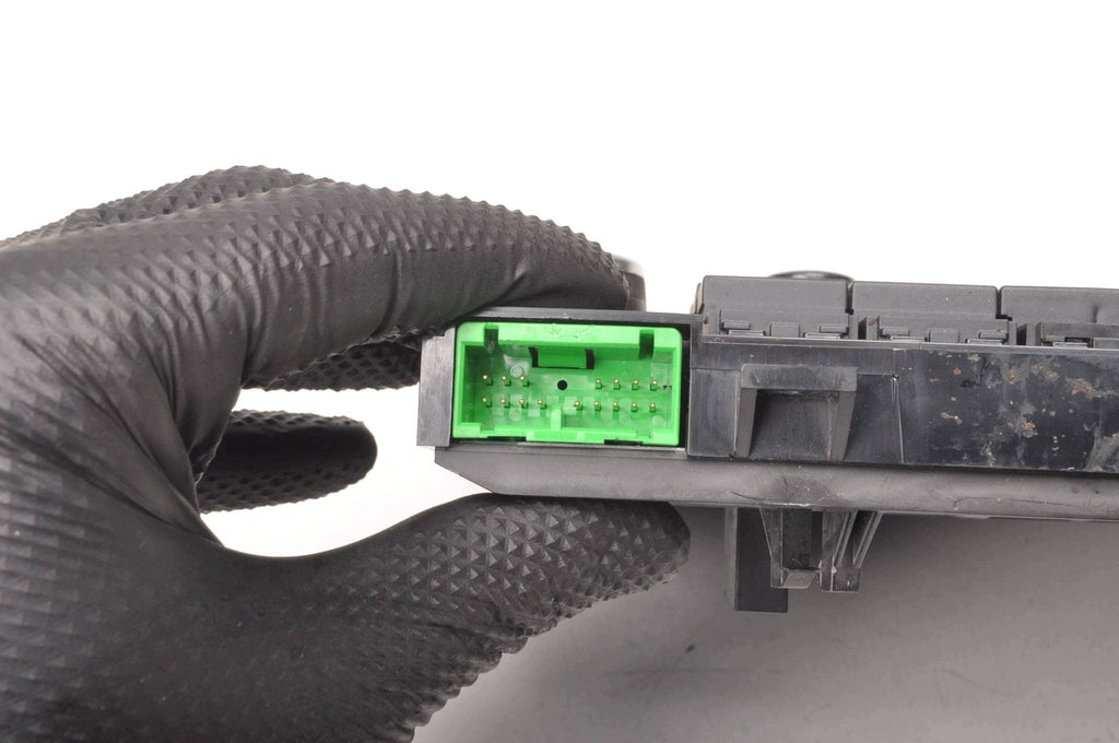 PANEL AIR CONDITIONING SWITCH VOLVO V70 III S80 II 30745818