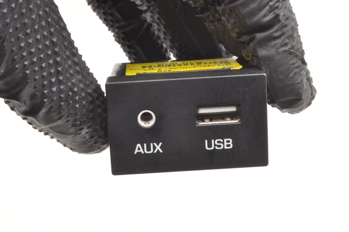 PANEL SOCKET USB INPUT HYUNDAI IONIQ 96120-G2050