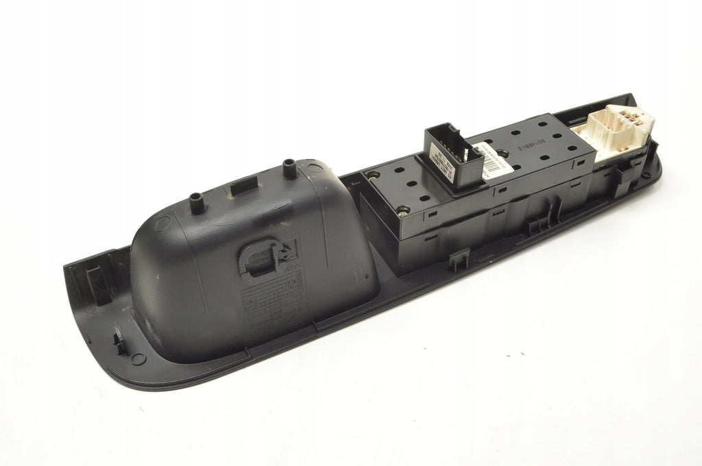 PANEL WINDOW LOWERING BUTTON KIA CEED 82351-1H010 EU