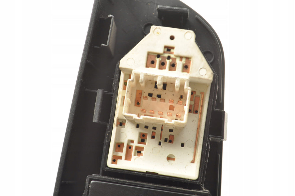 PANEL WINDOW LOWERING BUTTON KIA CEED 82351-1H010 EU