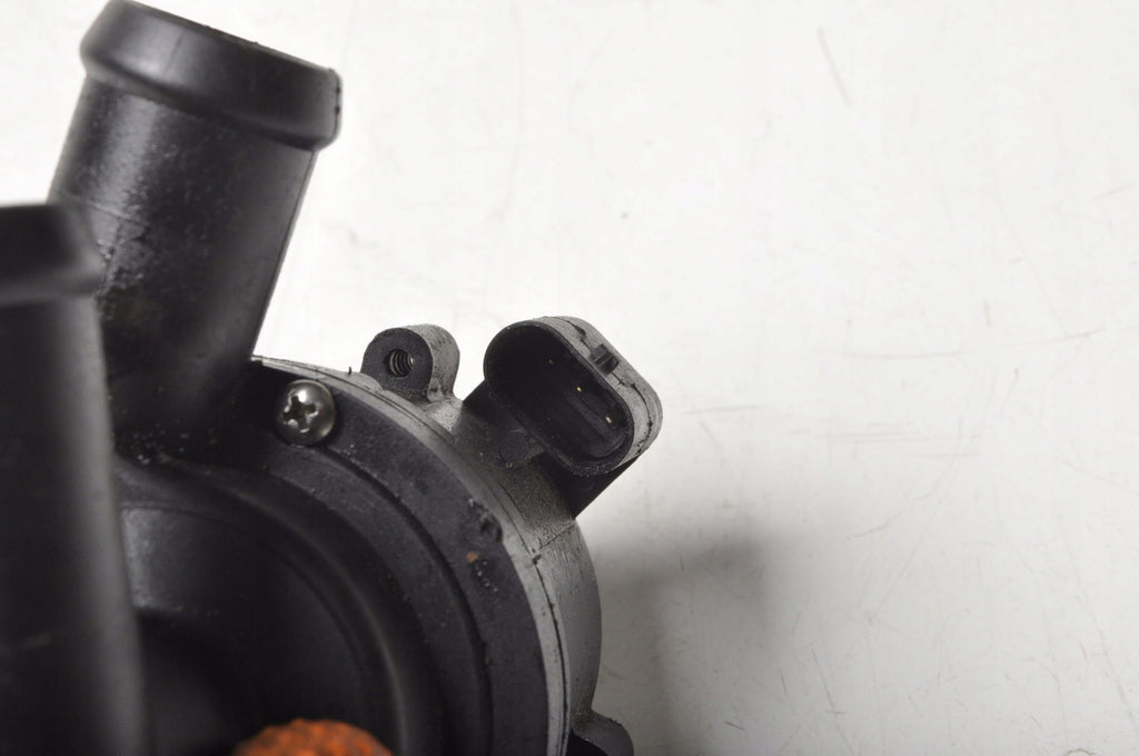 PASSAT B7 1.6 TDI WATER PUMP Nissens 831073