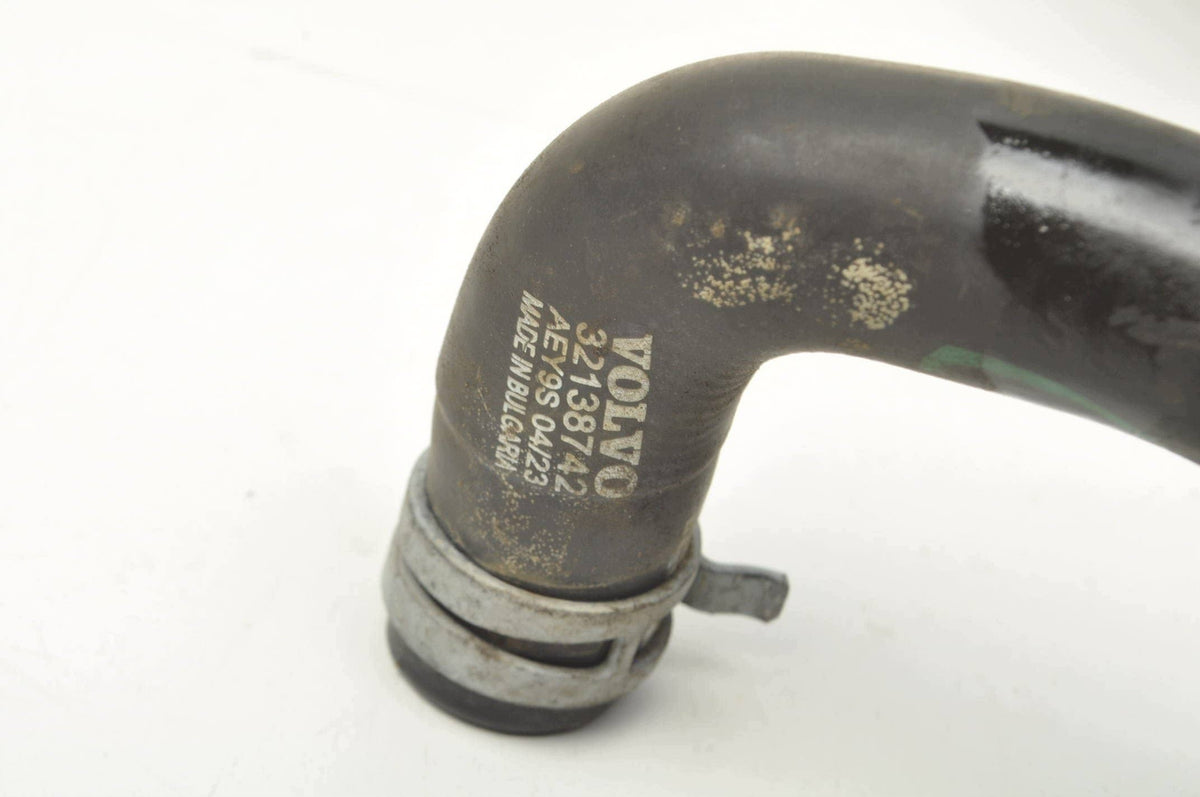 PIPE WATER PIPE VOLVO XC40 EV ELECTRICIAN POLESTAR II 32138742