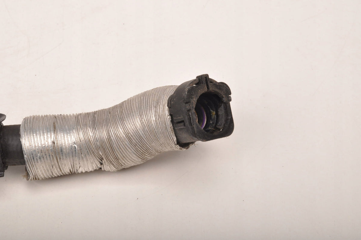 PIPE WATER PIPE VOLVO XC60 II 2.0 16V T8 31368149