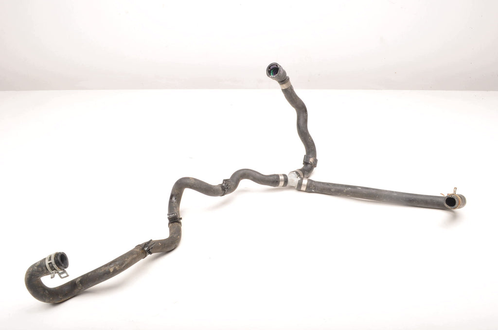 PIPE WATER PIPE VOLVO XC60 II 2.0 16V T8 390KM 31657982