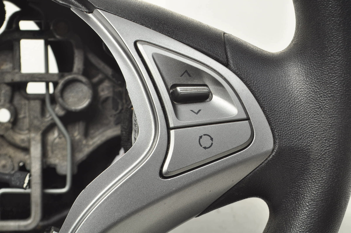 PLASTIC STEERING WHEEL HYUNDAI IX20 96700-1K300 LIFT