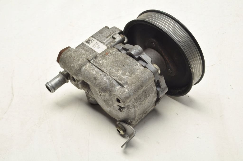 POWER STEERING PUMP BMW E60 E61 2.0 D 6780848