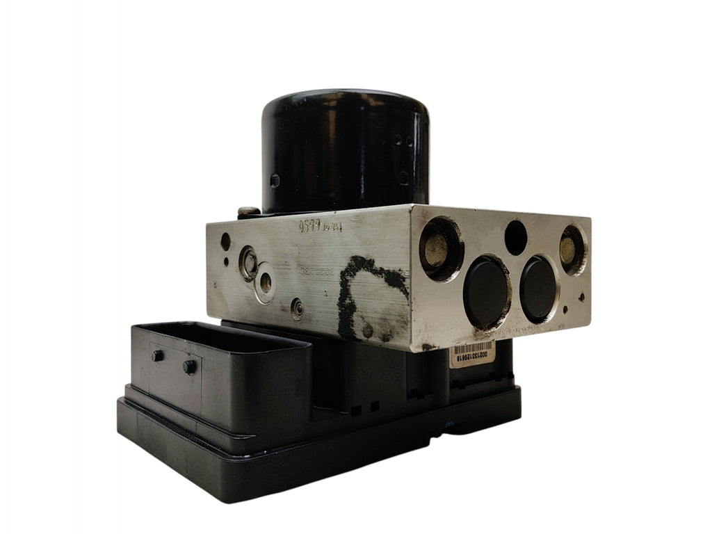PUMP DRIVER ABS VOLVO XC90 AND S60 AND V70 III XC70 II S80 III P08671225