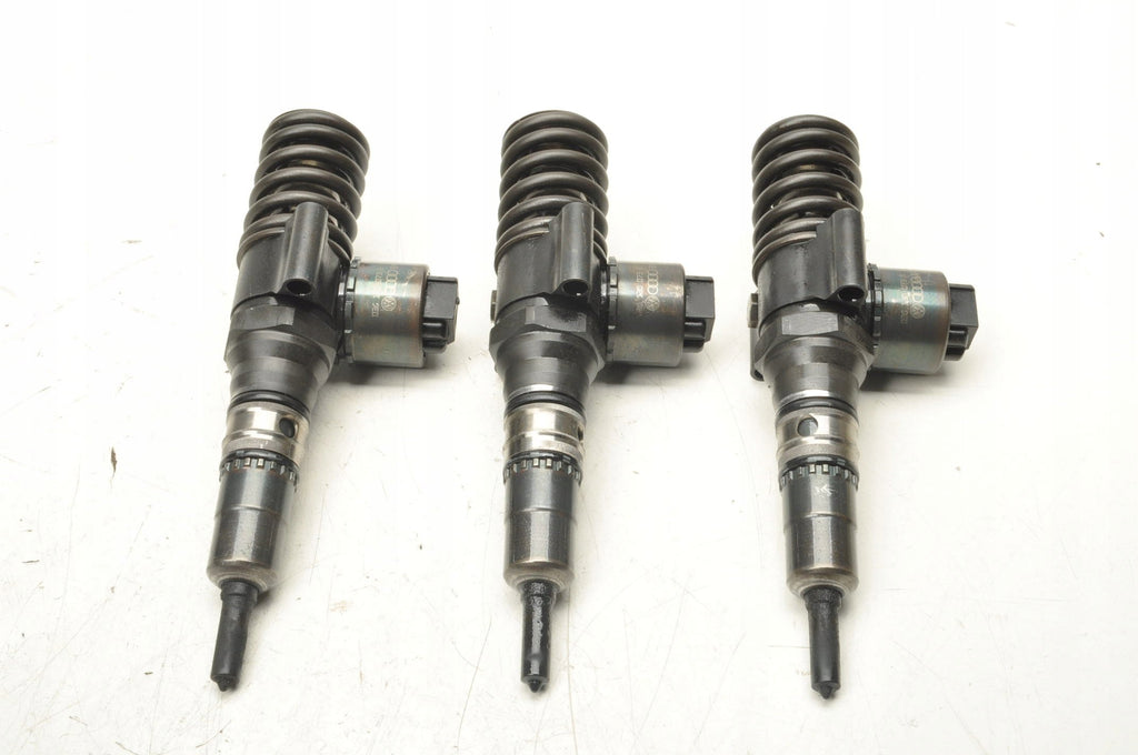 PUMP INJECTION VOLKSWAGEN TOURAN GOLF V 2.0 TDI 16V 136 KM 03G130073B